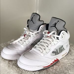 Jordan 5 Retro Supreme White